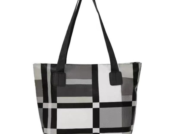 Clutch bag22B3-S96
