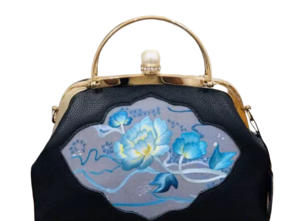 Clutch bag22B3-S97