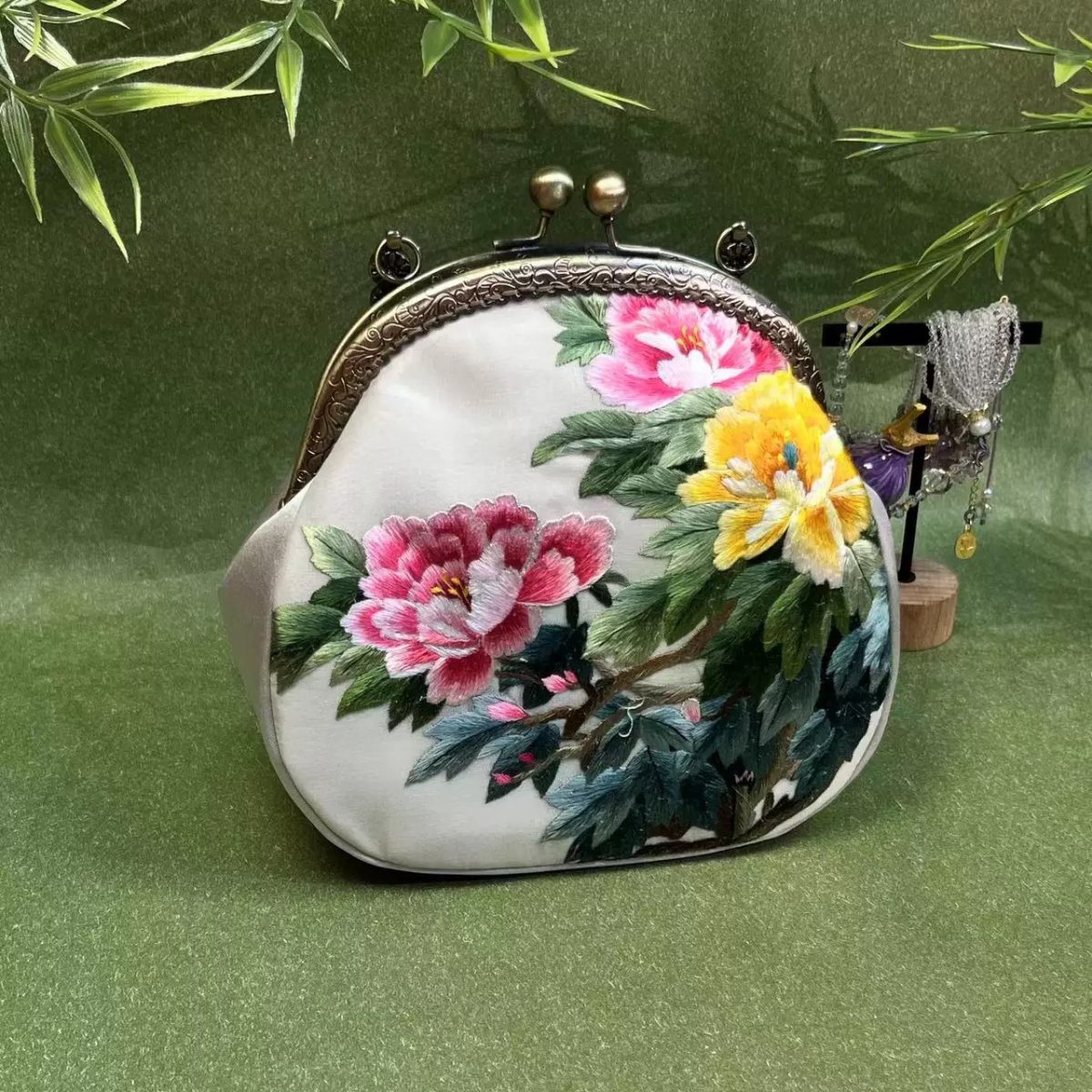 Clutch bag22B3-S78